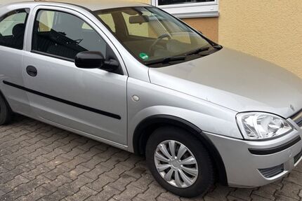 Opel Corsa 160.000 km 1.200 &euro; Stein 90547