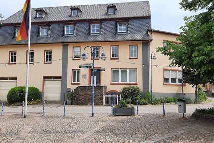 Haus Bullay - 19 Zimmer, 448 m&sup2;, 630.000&euro; | Angebot:26104393