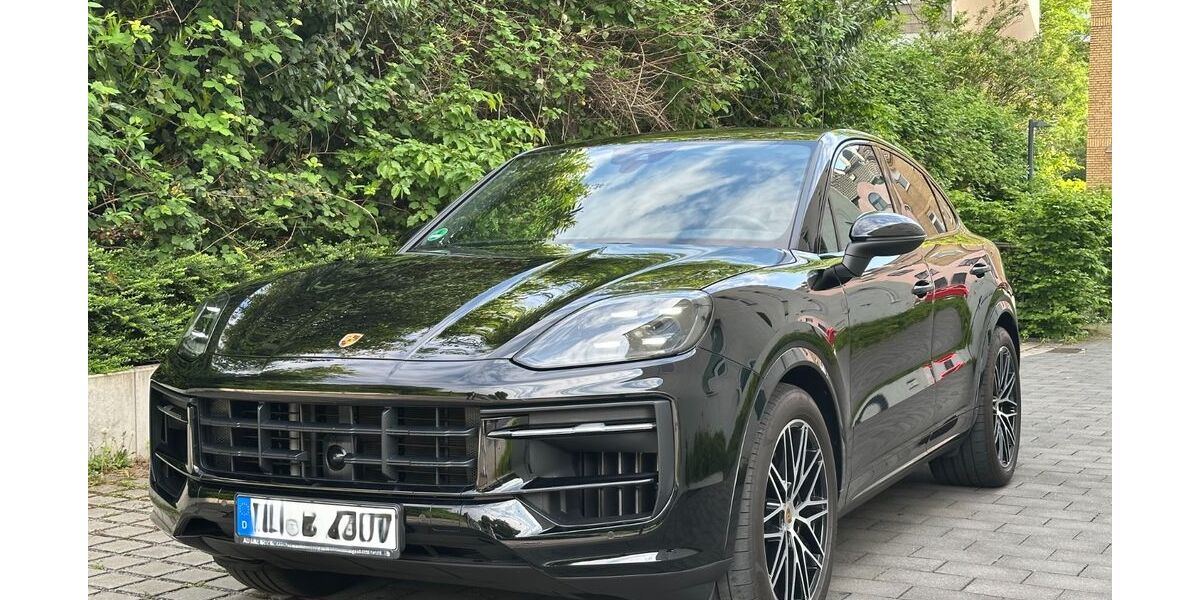 Porsche Cayenne 22.487 km 89.900 &euro; Duisburg 47137