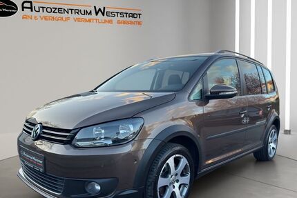 VW Touran 85.838 km 14.499 &euro; Braunschweig 38120