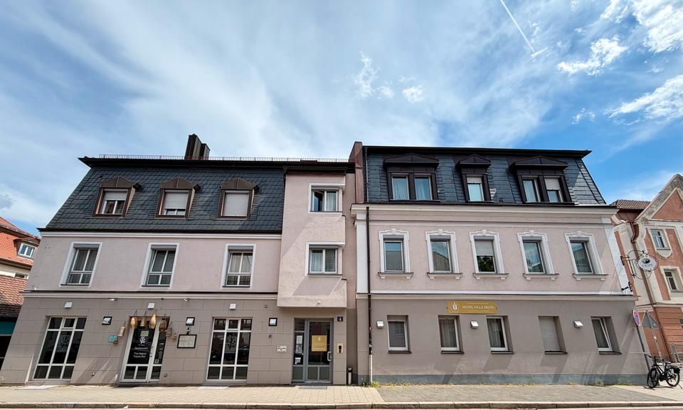 Mehrfamilienhaus, Wohnhaus Buckenhof - 30 Zimmer, 645 m&sup2;, 3.725.000&euro; | Angebot:26481961