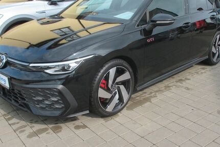VW Golf 22.900 km 36.990 € Dombühl 91601