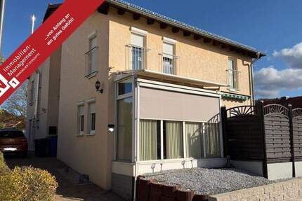 Youngtimer - Freistehendes Einfamilienhaus mit 2 Terrassen 4 zimmer