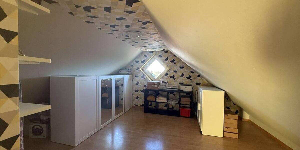 Etagenwohnung Walldürn - 4 Zimmer, 91 m&sup2;, 199.000&euro; | Angebot:26826696