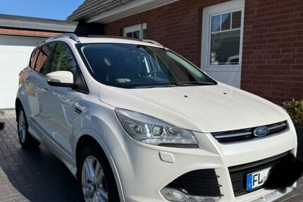 Ford Kuga 224.300 km 8.490 &euro; Flensburg 24941
