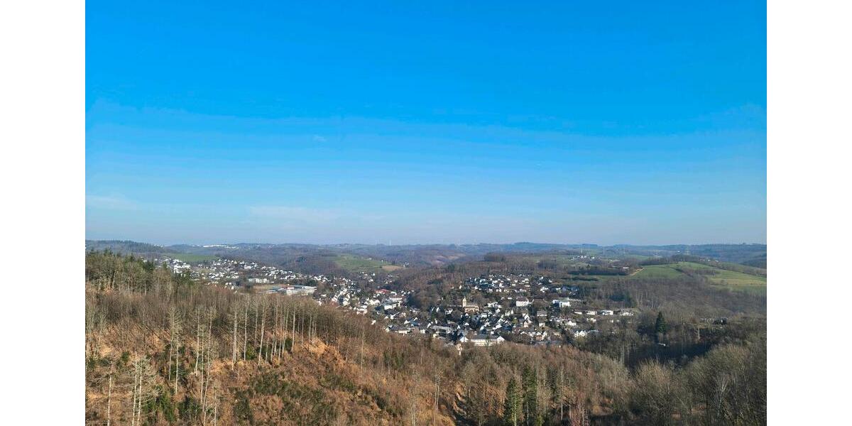 Einfamilienhaus Morsbach - 7 Zimmer, 206 m&sup2;, 348.000&euro; | Angebot:25413941