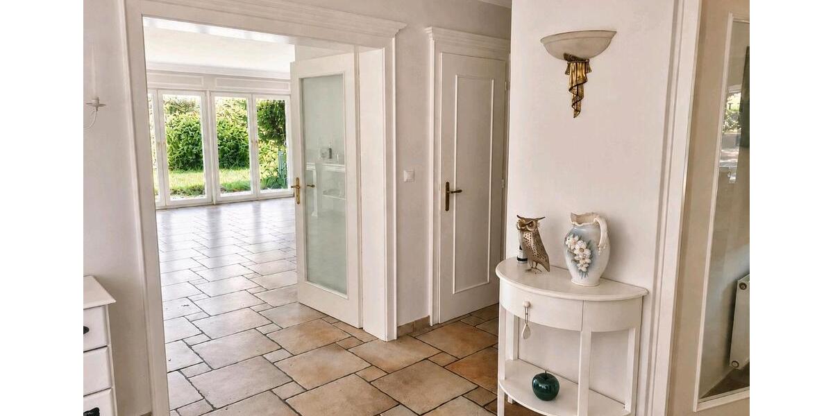 Bungalow Husum - 8 Zimmer, 215 m&sup2;, 890.000&euro; | Angebot:27145517