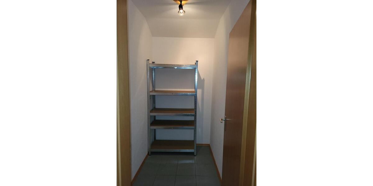 Dachgeschoßwohnung Zweibrücken - 5 Zimmer, 113 m&sup2;, 610&euro; | Angebot:26221496