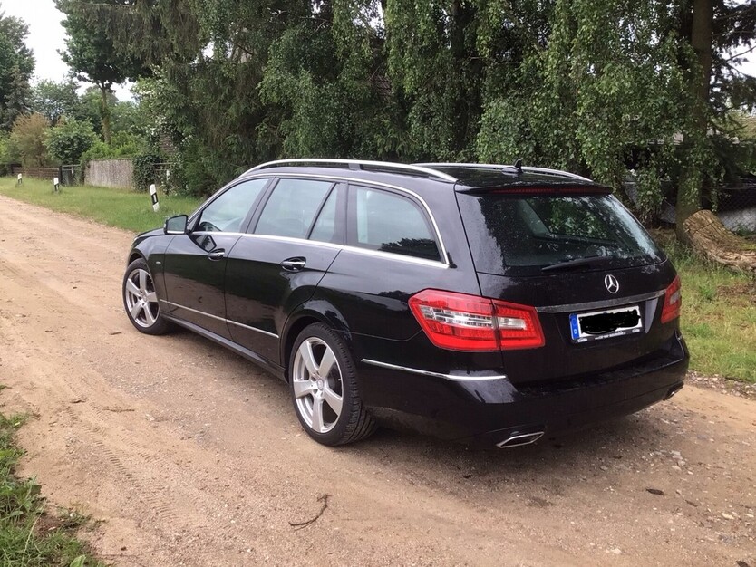 Mercedes-Benz E 350 254.500 km 10.700 € Crivitz 19089