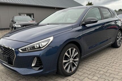 Hyundai i30 58.000 km 13.800 &euro; Papenburg 26871