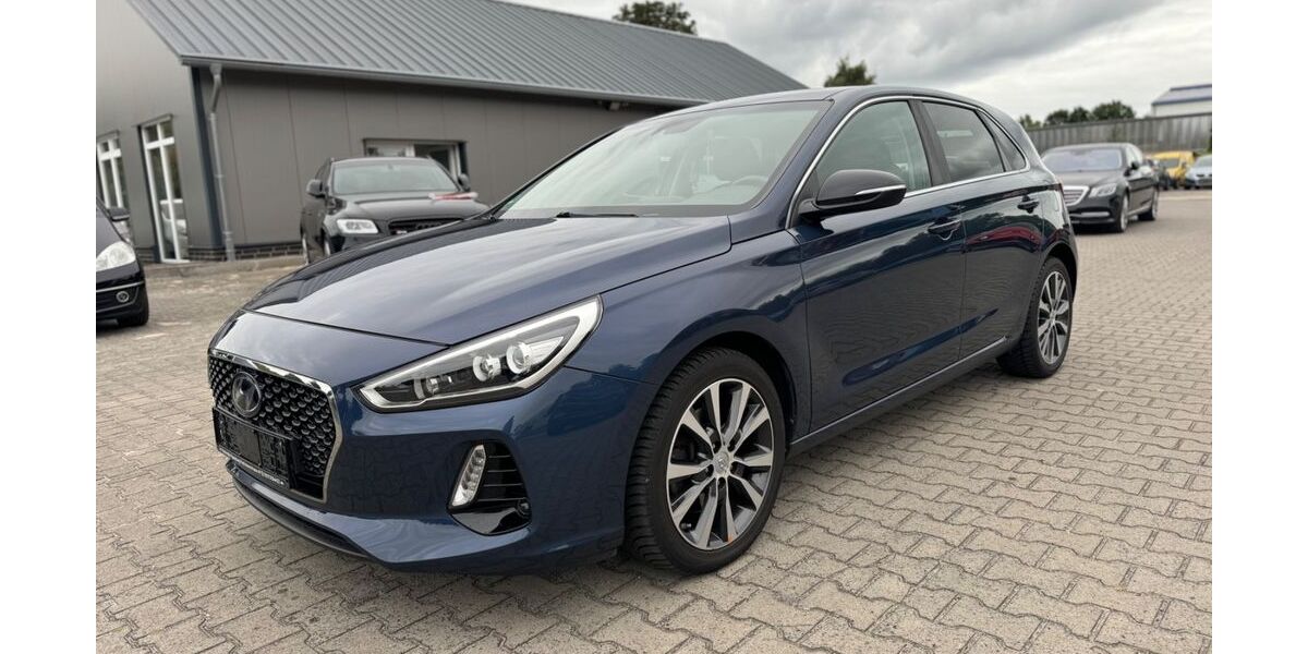 Hyundai i30 58.000 km 13.800 &euro; Papenburg 26871