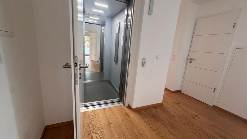 360°- Traum über München – Penthouse mit Panorama-Terrasse! 3 zimmer