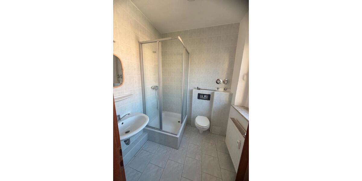 Etagenwohnung Allstedt - 2 Zimmer, 56 m&sup2;, 310&euro; | Angebot:26018184