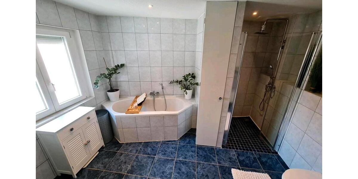 Einfamilienhaus Friesenheim - 6 Zimmer, 120 m&sup2;, 330.000&euro; | Angebot:27050180