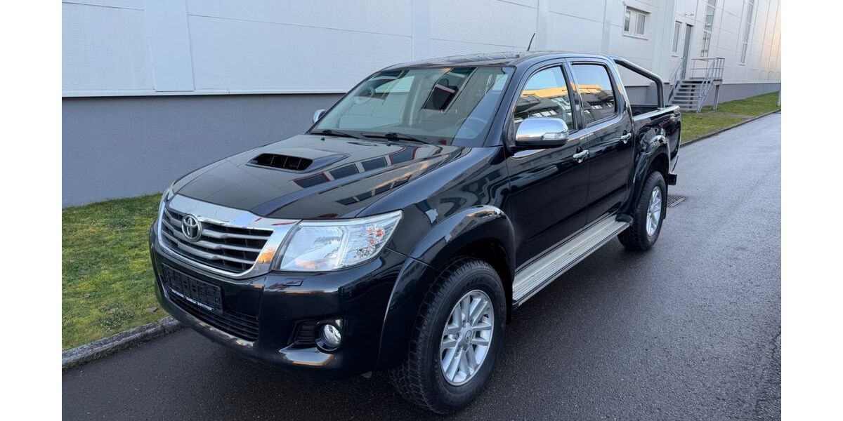 Toyota Hilux 66.000 km 26.900 &euro; Sindelfingen 71069