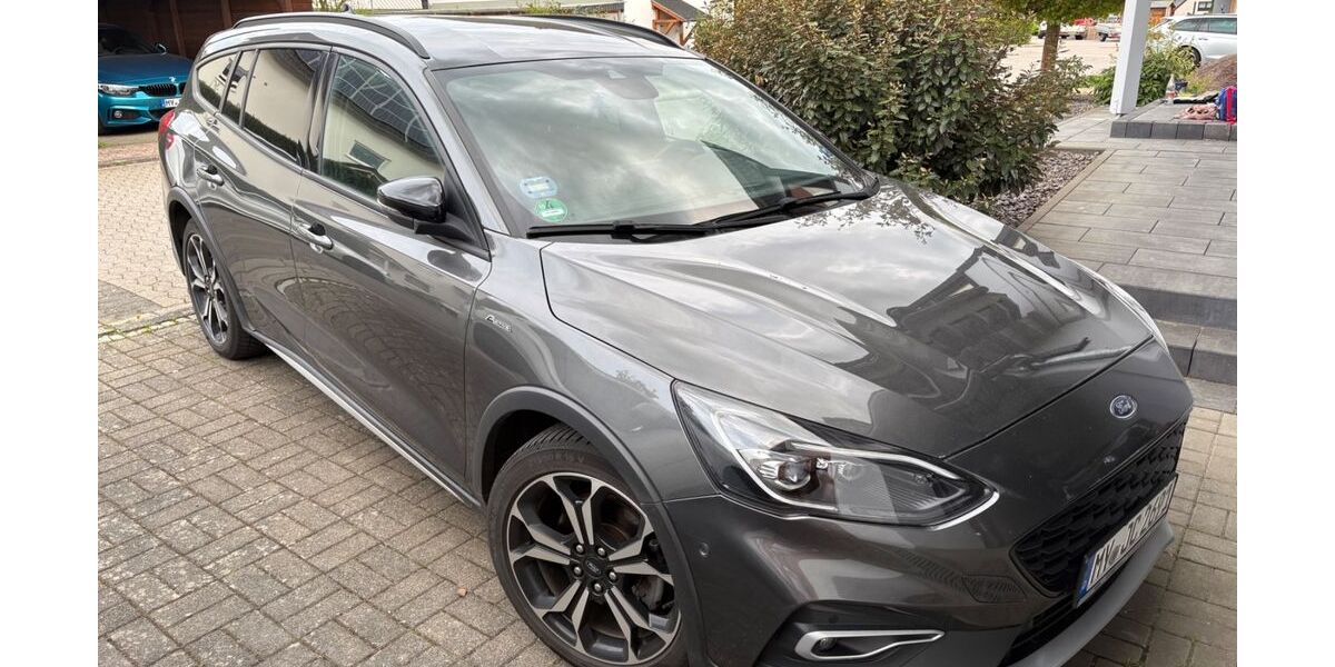 Ford Focus 106.000 km 12.999 &euro; Nörtershausen 56283