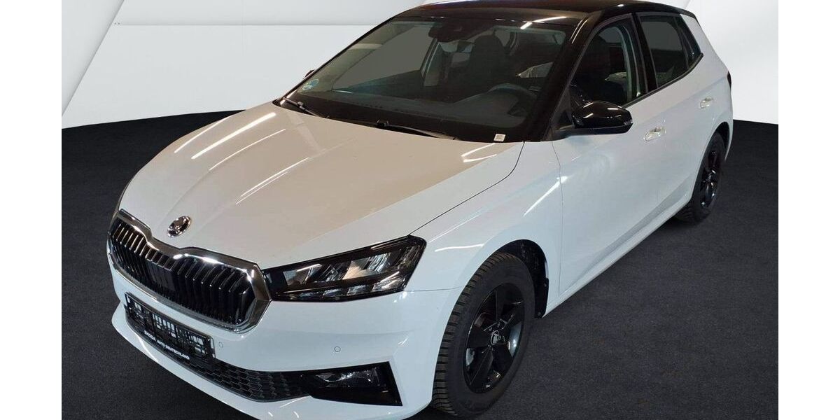 Skoda Fabia 6.584 km 25.890 &euro; Diez 65582