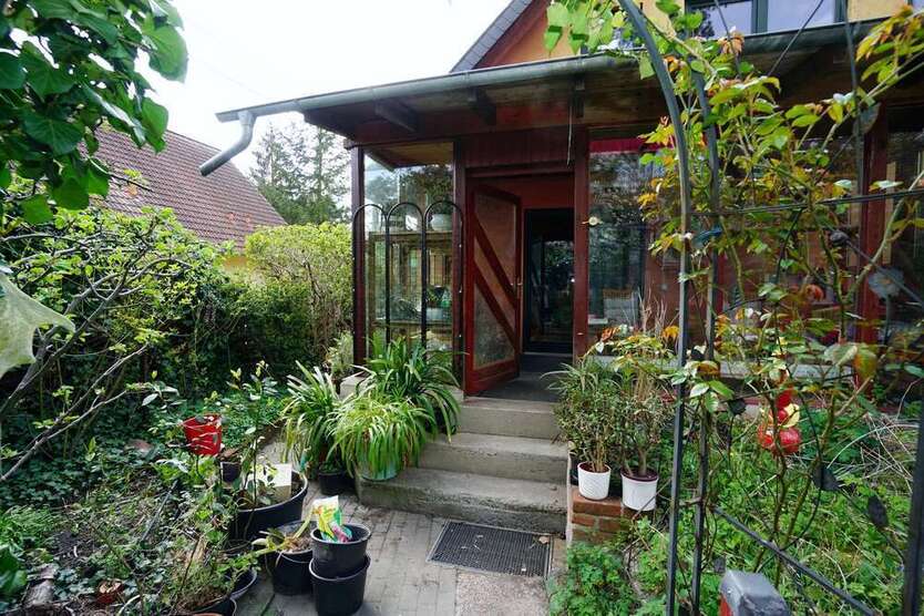 Haus zum Kaufen in Löwenberger Land 265.000 € 180 m²