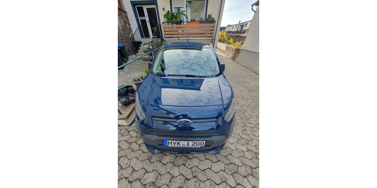 Ford Tourneo Connect 22.200 km 14.850 € Alken 56332