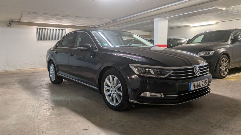VW Passat 96.400 km 16.390 &euro; Hannover 30179