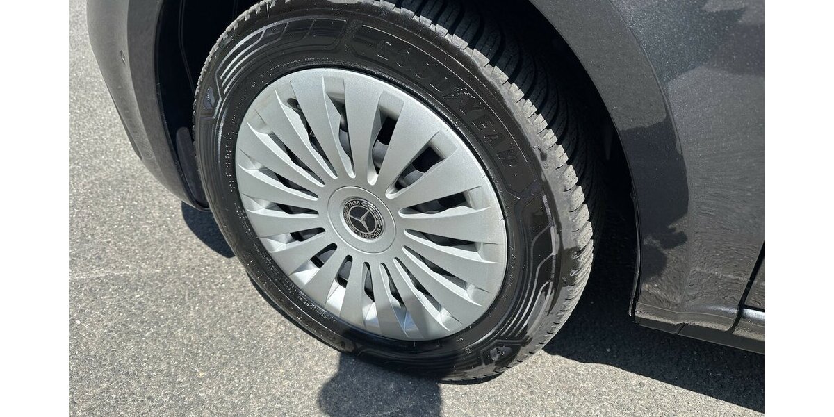 Mercedes-Benz Vito Tourer 116 CDI RWD extralang PRO 2,5 to AHK 11.364 km 49.861 &euro; Mainz 55122