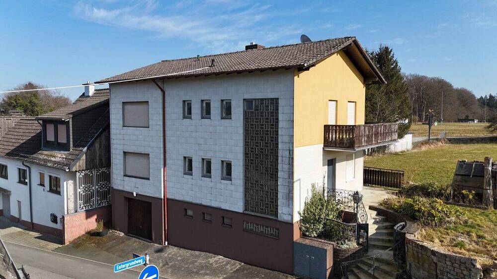 Einfamilienhaus Erbach Bullau - 5 Zimmer, 147 m&sup2;, 175.000&euro; | Angebot:25685208