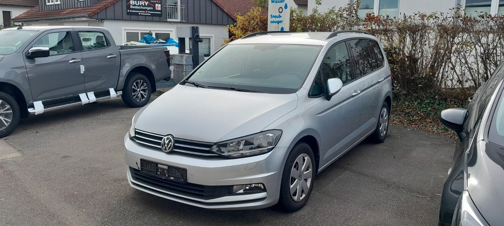 VW Touran 162.000 km 12.900 &euro; Gschwend 74417