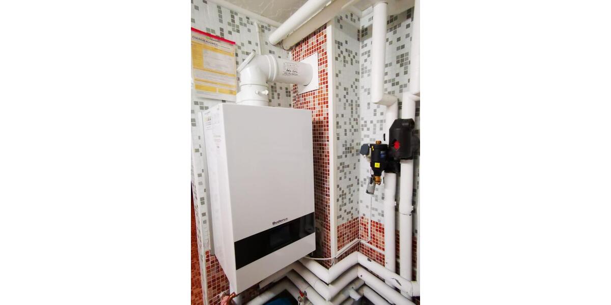 Vollunterkellertes Reihenmittelhaus mit separater Garage 4 zimmer