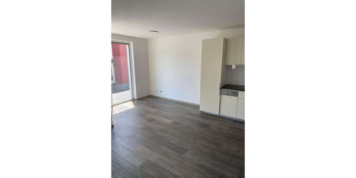 helle 2,5 Zimmer Wohnung: Eigennutz oder ideal als Kapitalanlage - Etagenwohnung Karlsruhe Mühlburg | Angebot:22707917