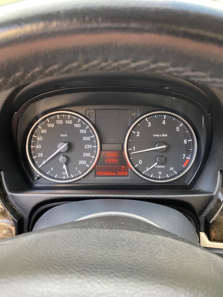 BMW E 320 158.000 km 9.850 € Wolfsburg 38440