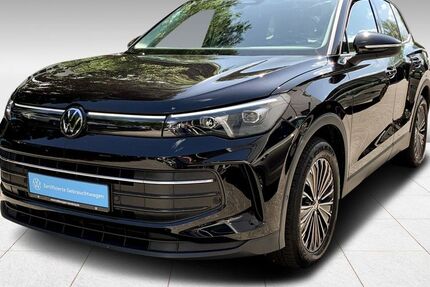VW Tiguan 22.892 km 34.450 € Hamburg 22111