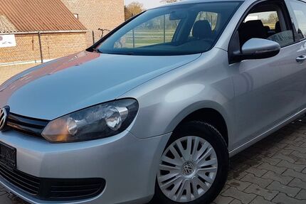 VW Golf 94.000 km 5.890 &euro; Westoverledingen 26810