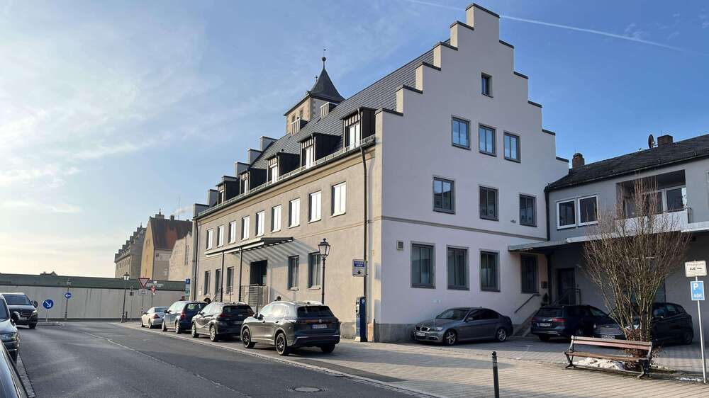 Gewerbeobjekt Haßfurt - 2.250&euro; | Angebot:25197921