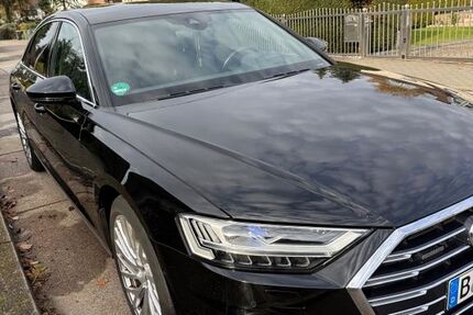 Audi A8 80.000 km 57.300 € Berlin 12099