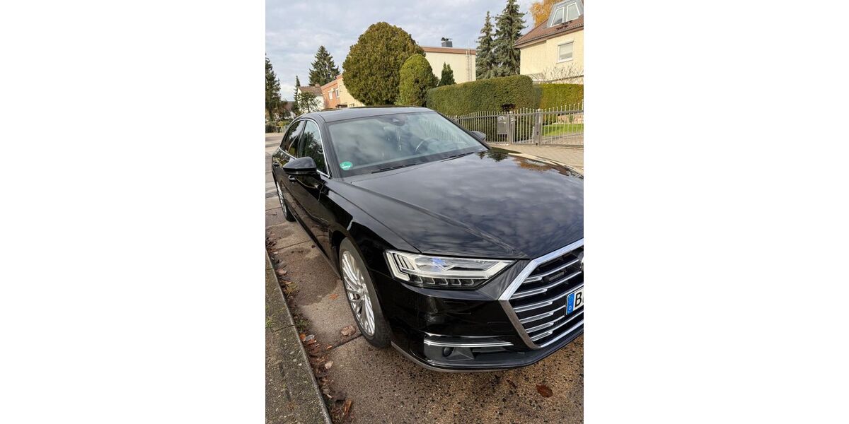 Audi A8 80.000 km 57.300 € Berlin 12099