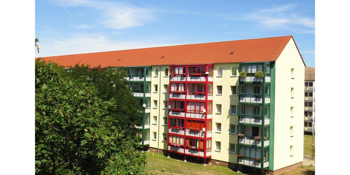 Renovierte 2- Raumwohnung mit Balkon im GrÃ¼nen! 2 zimmer