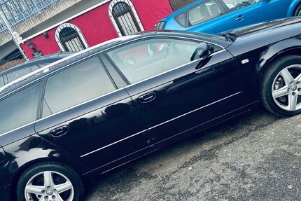 Audi A4 205.000 km 2.550 &euro; Gotha 99867