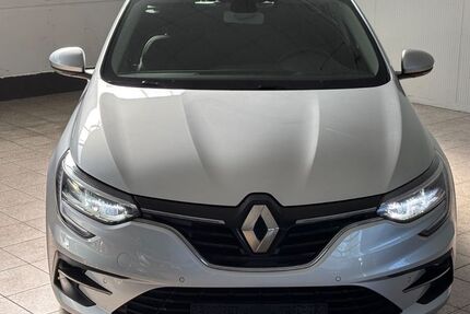 Renault Megane 106.689 km 11.600 &euro; Hanau 63456