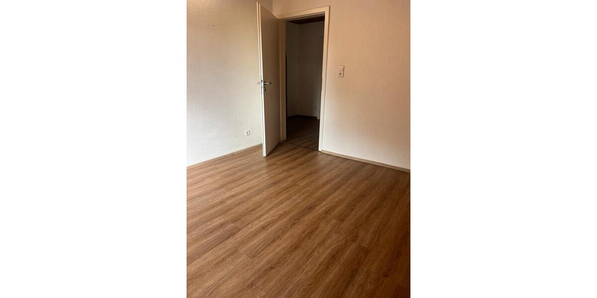 Etagenwohnung Bitburg - 5 Zimmer, 125 m&sup2;, 950&euro; | Angebot:26580672
