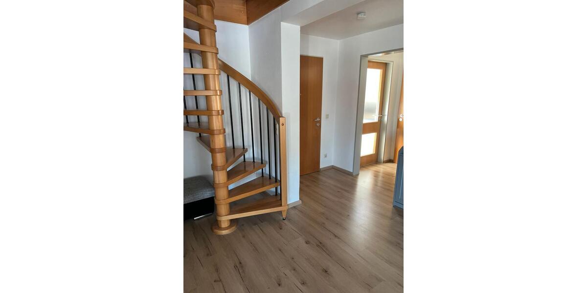 Etagenwohnung Mindelheim - 2 Zimmer, 80 m&sup2;, 810&euro; | Angebot:26402796