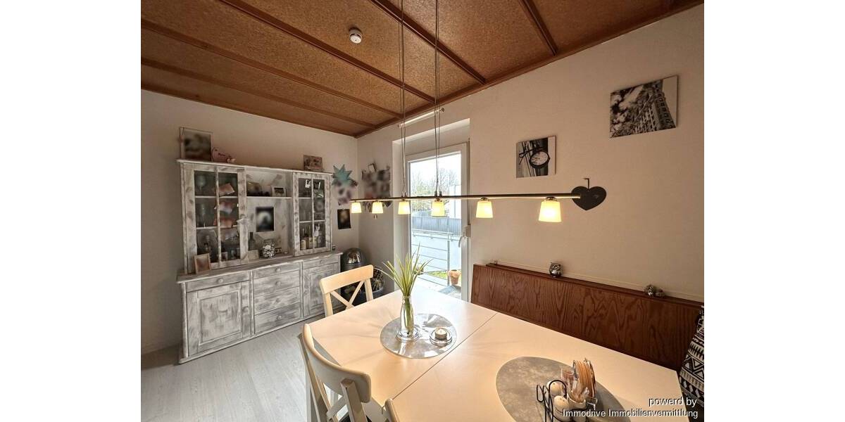 Einfamilienhaus Laichingen - 4 Zimmer, 130 m&sup2;, 300.000&euro; | Angebot:26141569