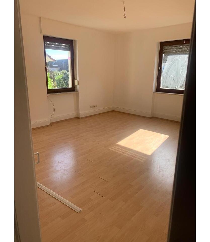 Helle 4-Zi. mit großer Dachterrasse, in Bietigheim