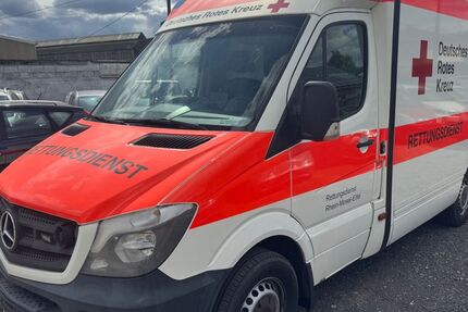 Mercedes-Benz Sprinter 377.500 km 7.999 &euro; koblenz 56070