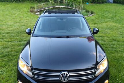 VW Tiguan 150.854 km 12.490 &euro; Hatten 26209
