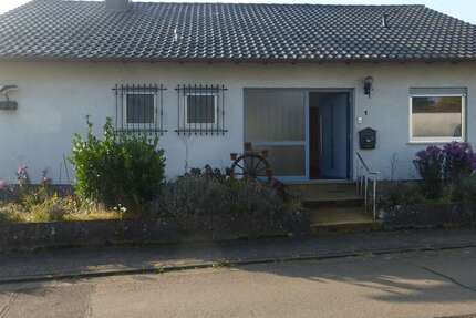 Haus zum Kaufen in Bruchmühlbach-Miesau 358.000 € 130 m² 6 zimmer