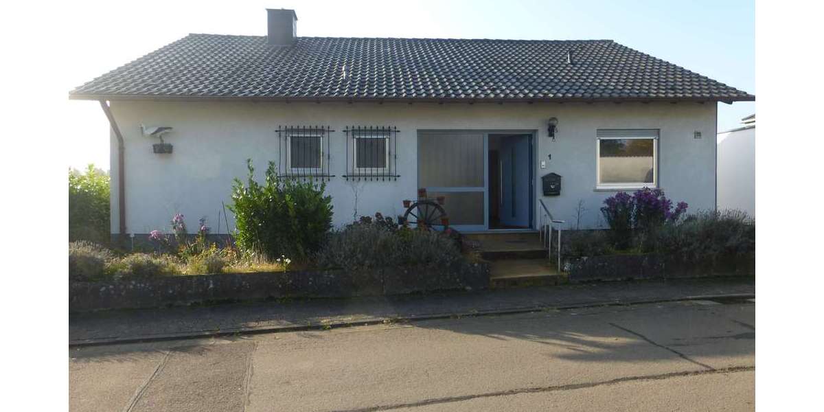 Haus zum Kaufen in Bruchmühlbach-Miesau 358.000 € 130 m² 6 zimmer