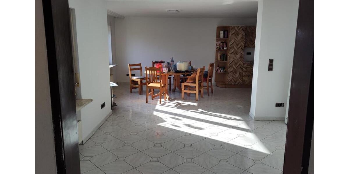 3 Zimmerwohnung 80qm in Schotten 3 zimmer