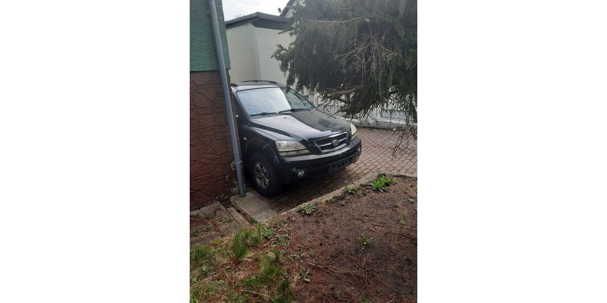 Kia Sorento 222.573 km 1.950 &euro; Merzig 66663