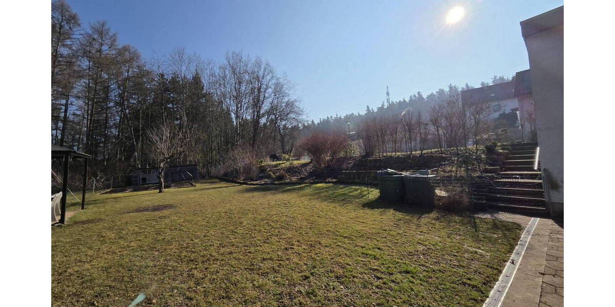 Einfamilienhaus Arzberg - 7 Zimmer, 224 m&sup2;, 385.000&euro; | Angebot:26014155