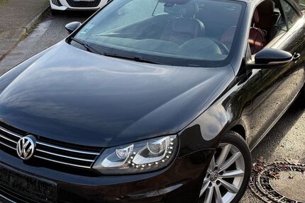 VW Eos 214.300 km 9.399 € Frankfurt am Main 65933